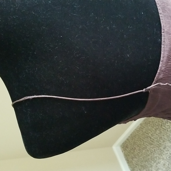 Stella Forest Brown Silk Summer Dress. - Picture 5 of 9